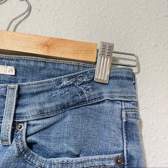 Levi’s 714 Straight Leg Distressed Step Fringe Hem Jeans Womens 29 Raw Zip Fly - Picture 7 of 12